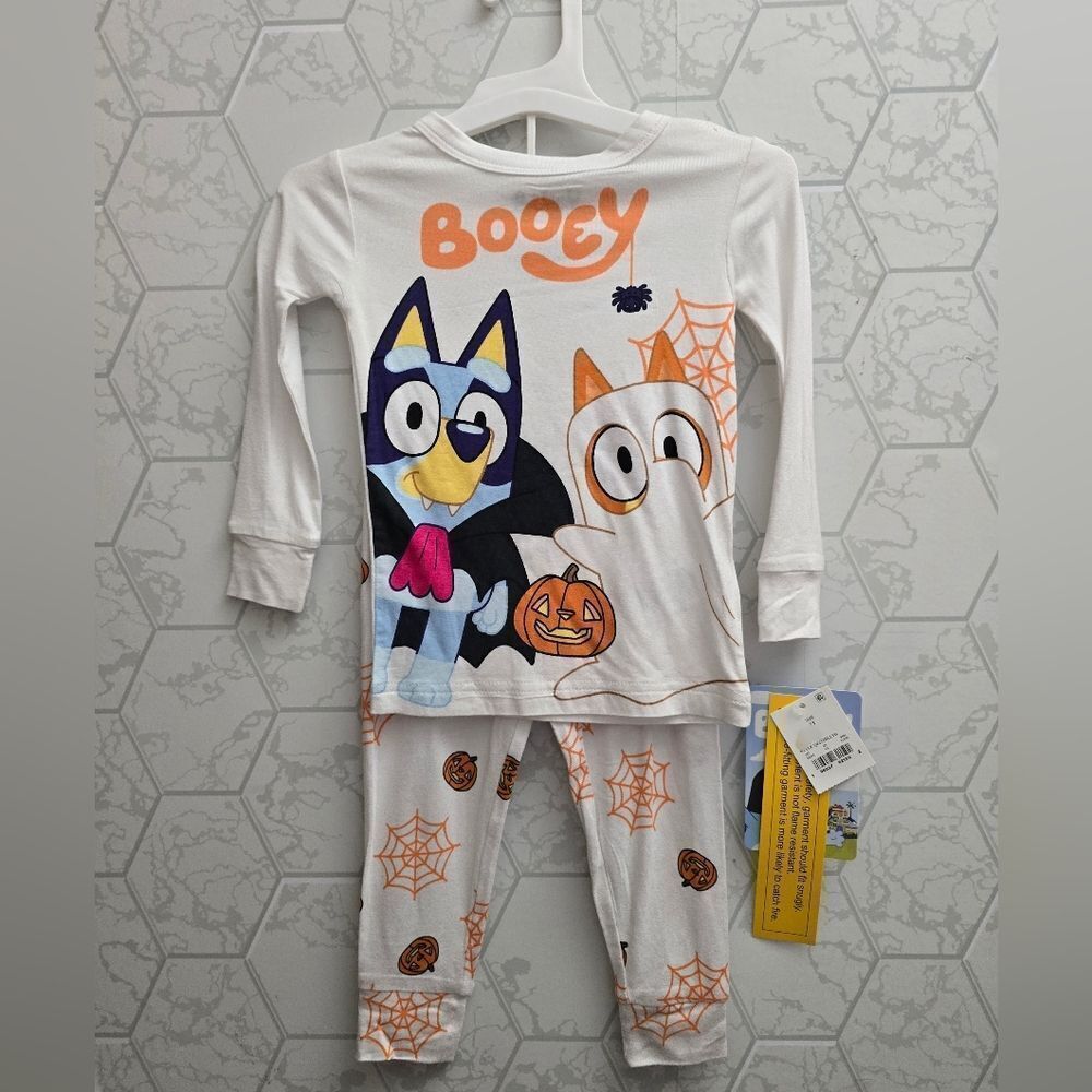 Nwt Toddler Unisex 2pc Bluey Halloween Soft Viscose Snug Fit Pajama Set